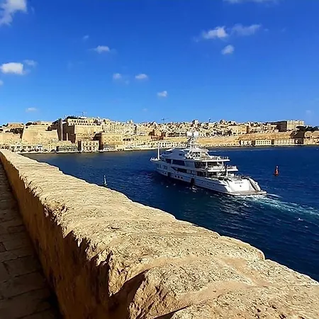 Three Cities Seafront Retreat Apartmán Senglea