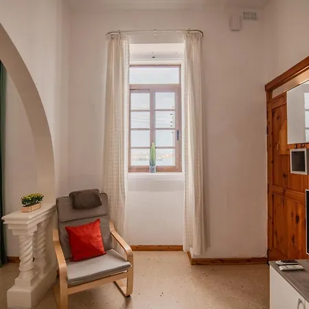 Apartment Three Cities Seafront Retreat Senglea