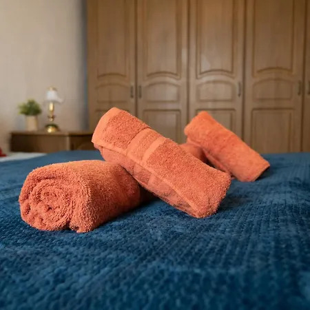 Three Cities Seafront Retreat *
