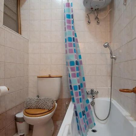 Three Cities Seafront Retreat